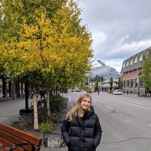 Meet your Posher, Jackie